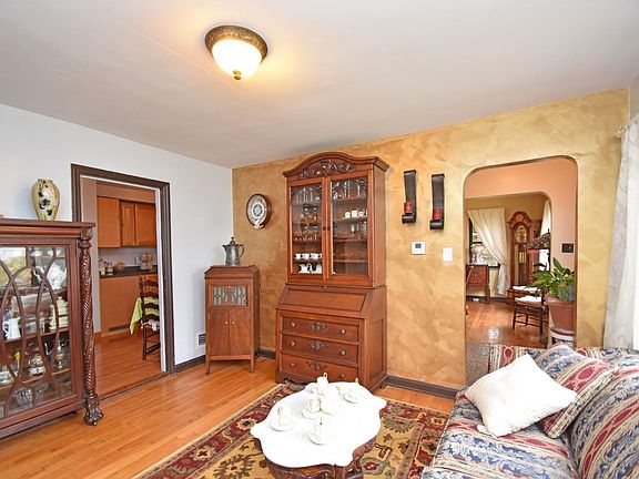 4th image of 1535 Westview Ct