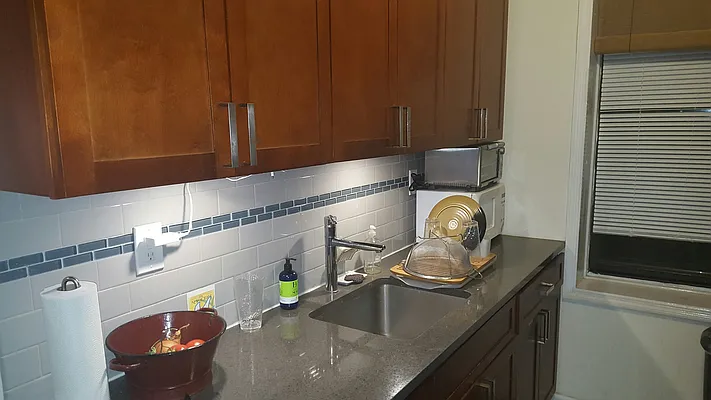 Rented by Bouklis Group | media 2