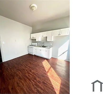 121 W Marshall St — Photo 5