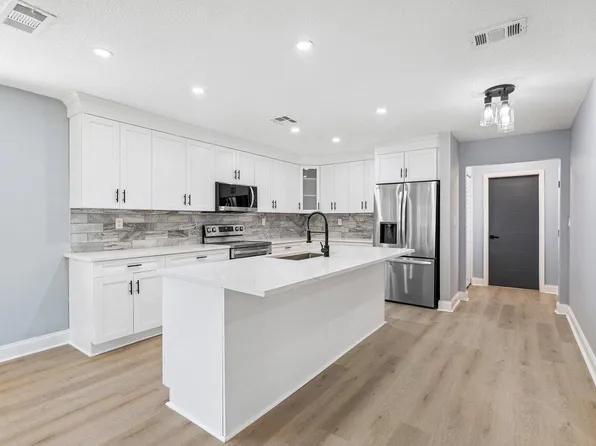 739 Mallard Drive, Delray Beach, FL 33444