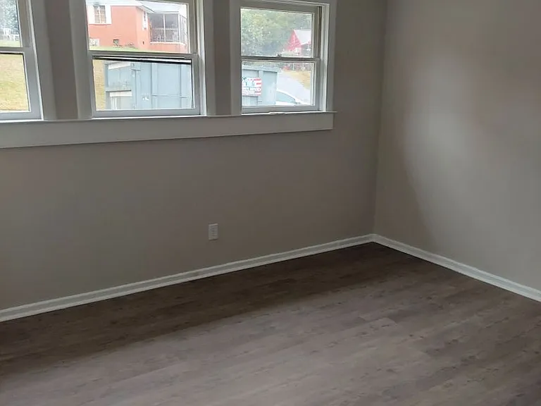 2721 Columbus Cir — Photo 3