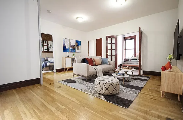 Rented by Compass | media 2