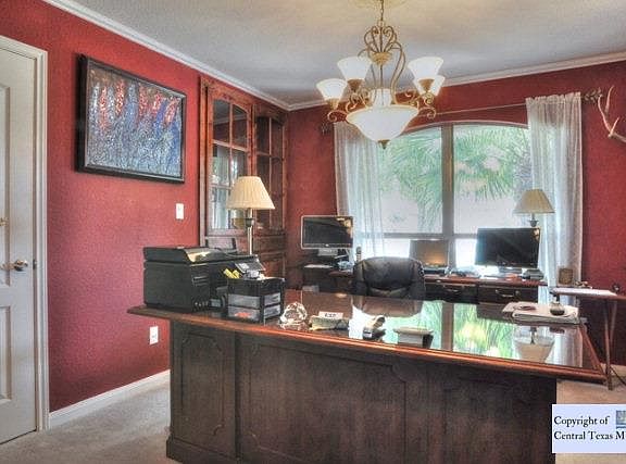 5th image of 131 Rock Dove Ln