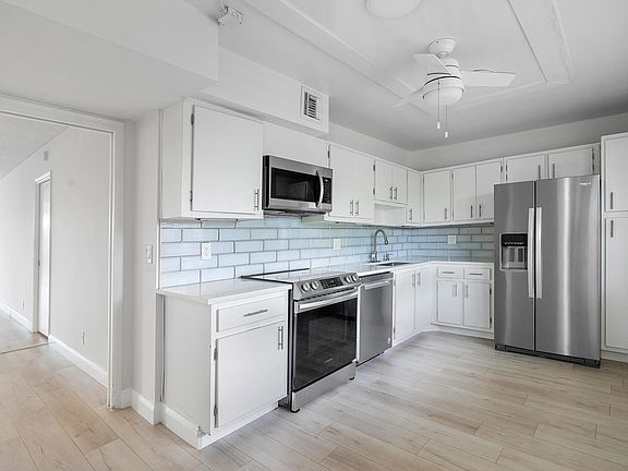 3rd image of 4020 W Palm Aire Drive #402