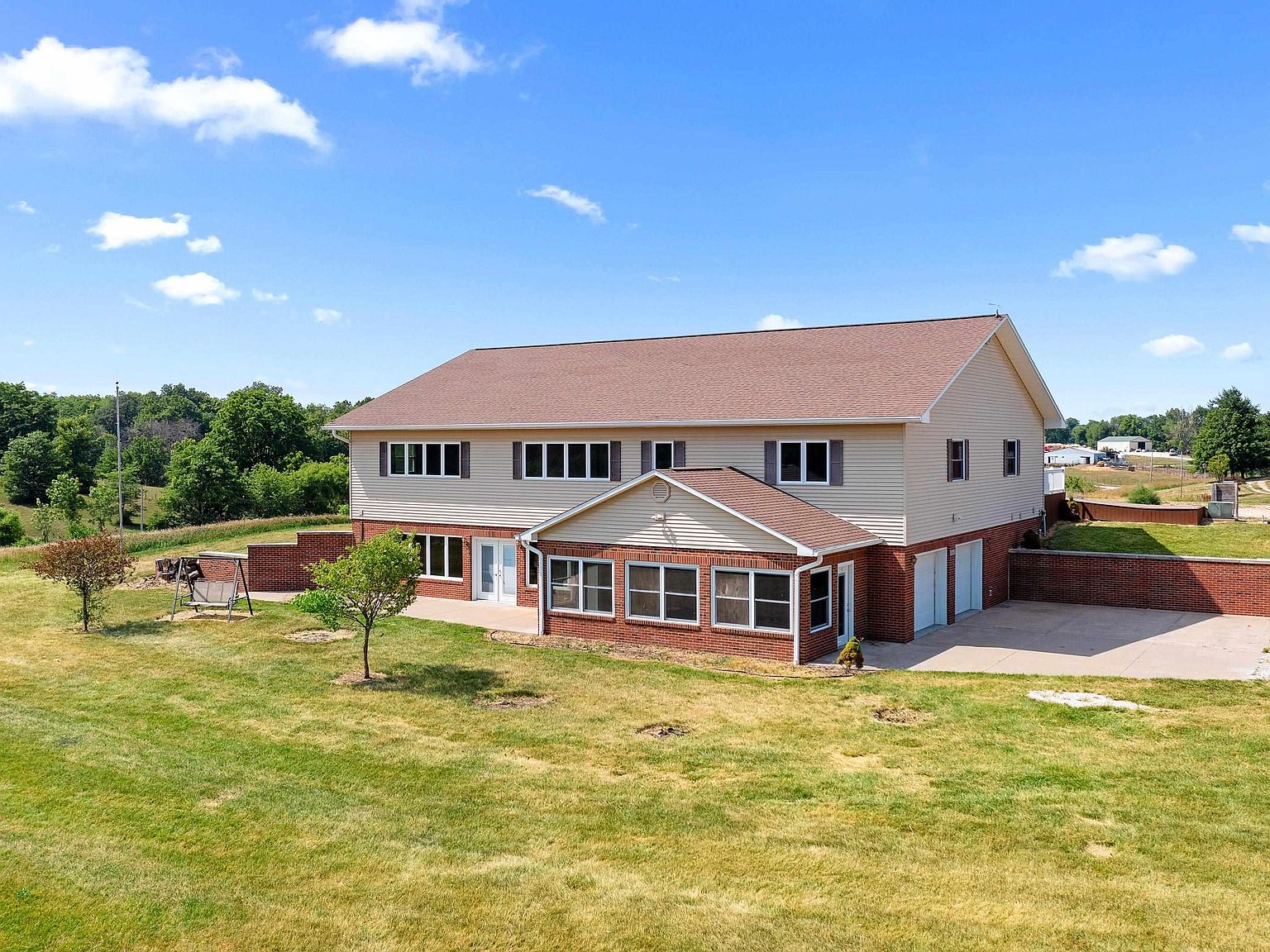 16109 Fiberoptic Rd, Lewistown, IL 61542 Zillow