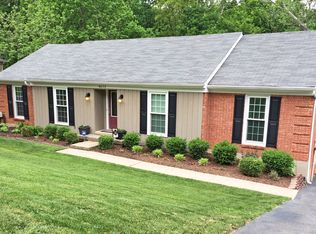 4212 Machupe Dr, Louisville, KY 40241