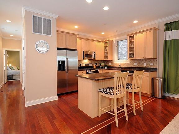 Great Kitchen With Stainless Steel Appliances