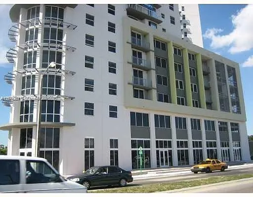 Building Photo - 1 Glen Royal Pkwy #1112