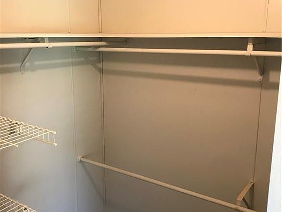 5th image of 11921 Monaco Ln