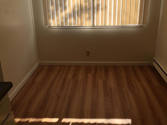 3rd image of 427 Acalanes Dr #18