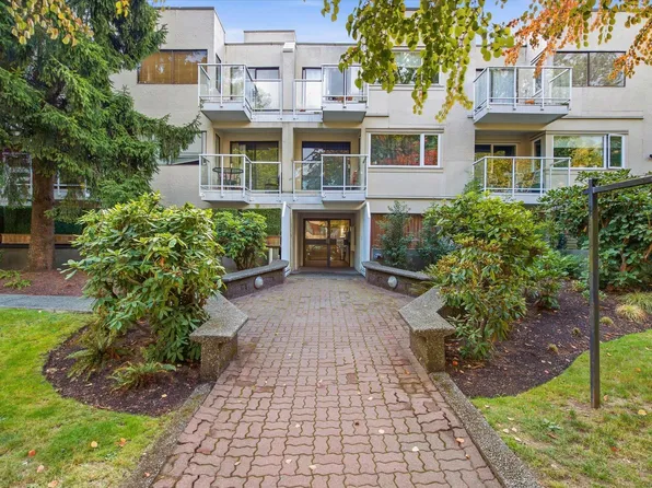 830 E 7th Ave #107, Vancouver, BC V5T 4J2