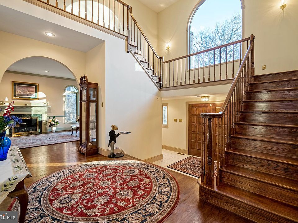 10614 Gambrill Park Rd, Frederick, MD 21702 Zillow