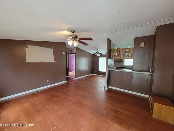 4th image of 8255 BUTTERCUP Street