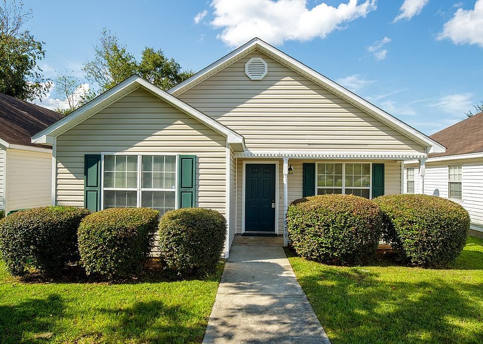 1st image of 3079 Schroer Dr
