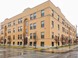 4404 S Calumet Ave #GS, Chicago, IL 60653