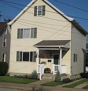 1st image of 208 N 3rd St