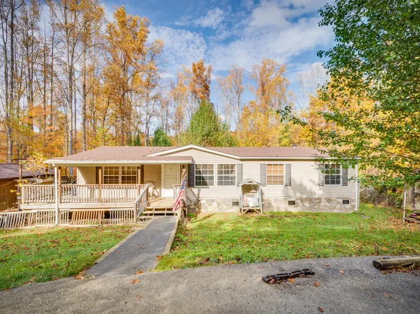 102 Crystal Ln, Unicoi, TN 37692
