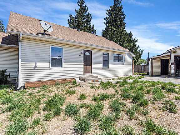 2nd image of 8614 Renton Avenue S