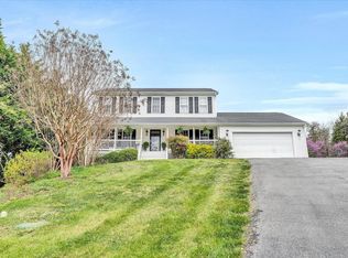 5830 Blacksburg Rd, Troutville, VA 24175