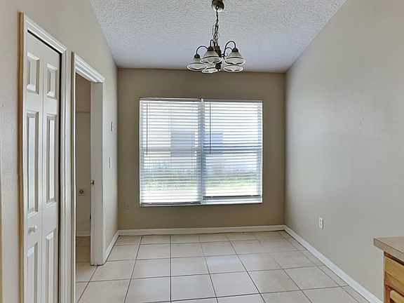 5th image of 16521 Sunrise Vista Dr