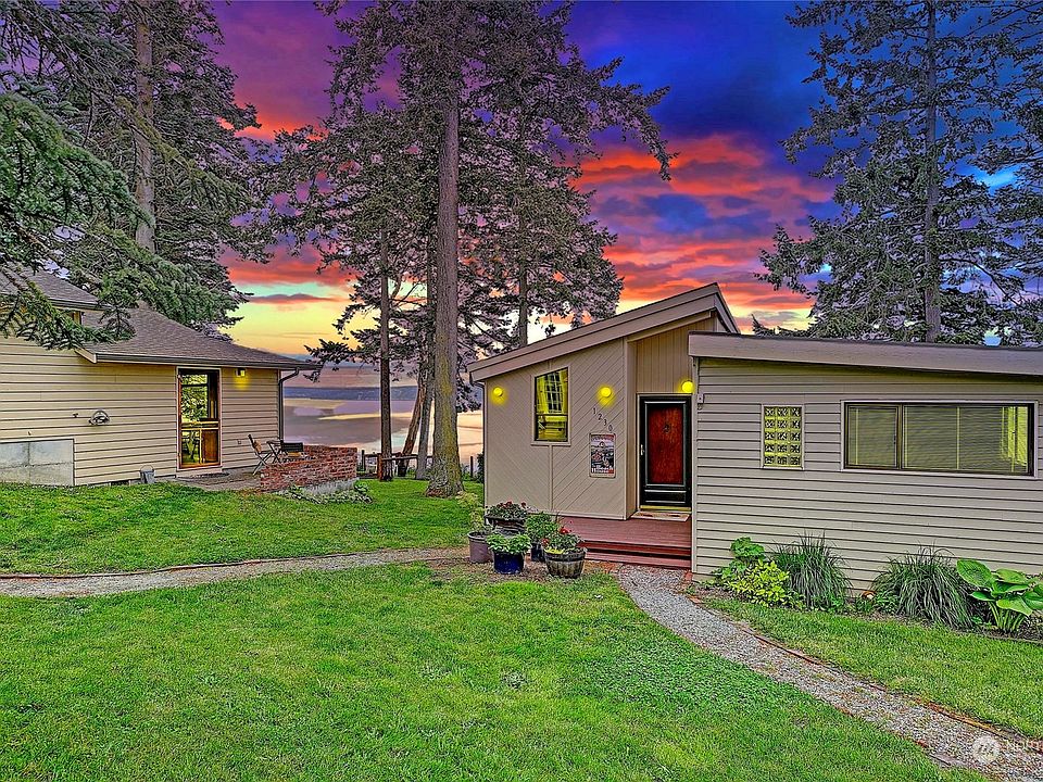 1st image of 1230 W Camano Drive