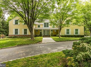 7 Foxcroft Dr, Princeton, NJ