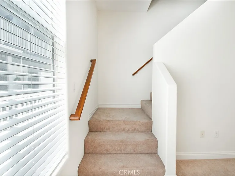 3662 Clarington Ave #3 — Photo 18