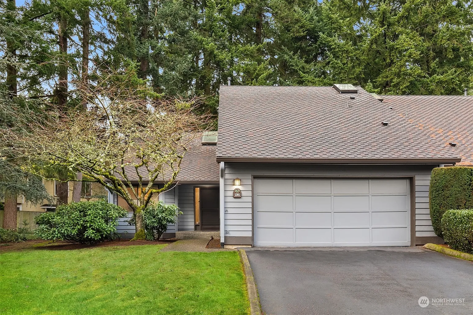 1745 159th Avenue NE #4 photo 1