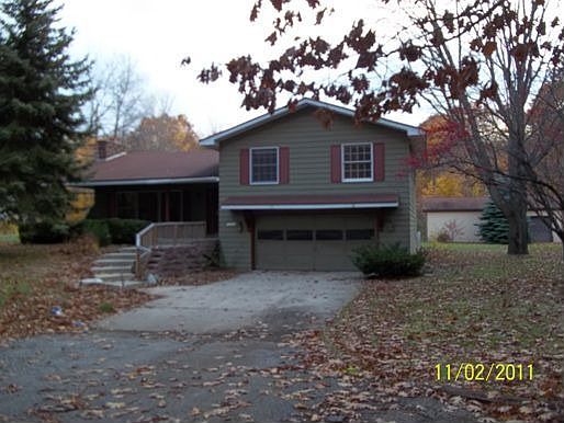 1st image of 13300 Lakeshore Dr