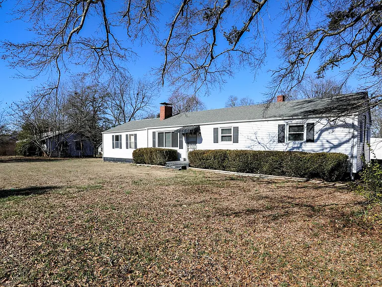 251 Anderson Dr — Photo 24