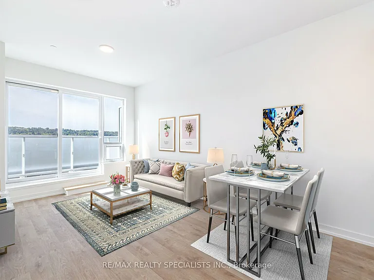 415 Main St W #703 — Photo 10
