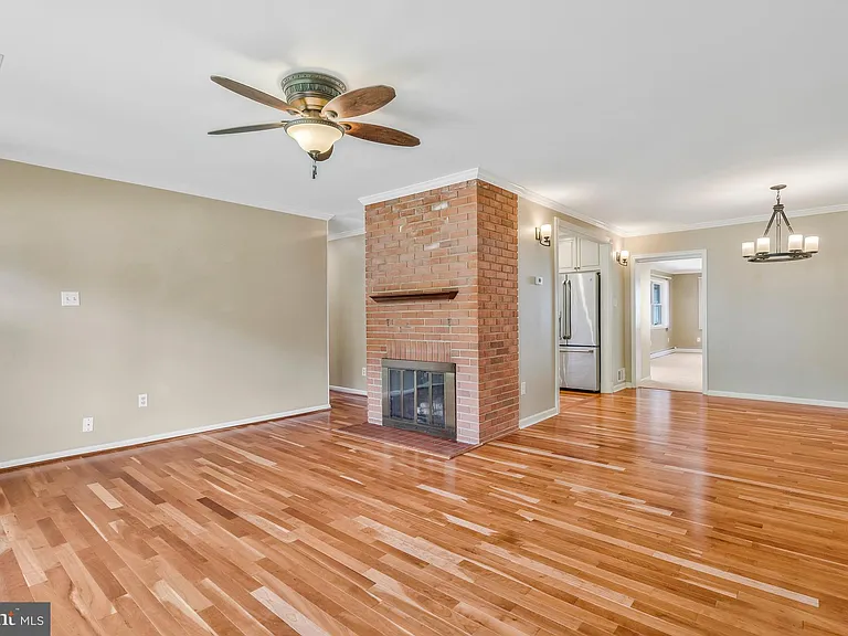 304 Patrick St SW — Photo 26