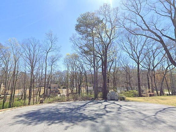 2nd image of 7290 Fawn Ln