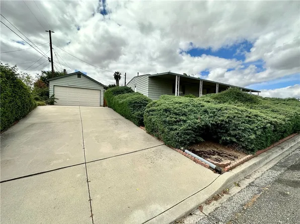 14100 Vista Grande Dr, Riverside, CA 92508