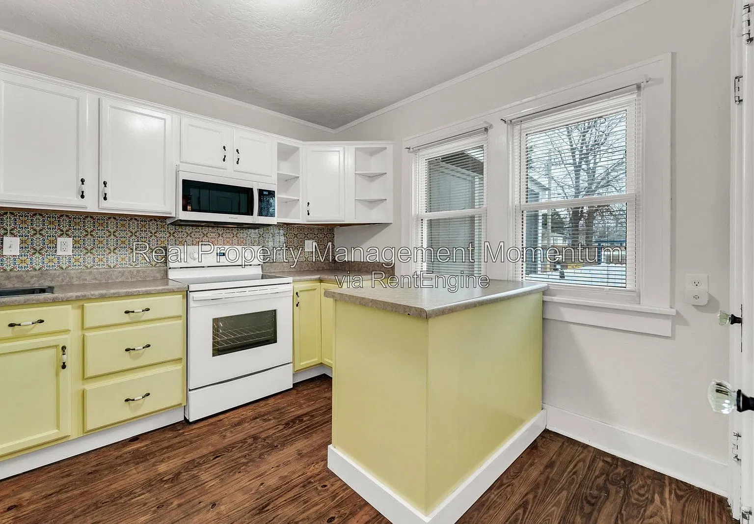 2 bed, 2.0 bath, 1250 sqft, $1,350 — Photo 4