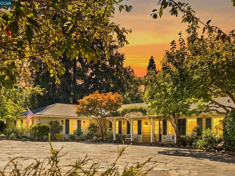 1st image of 1720 Alameda Diablo