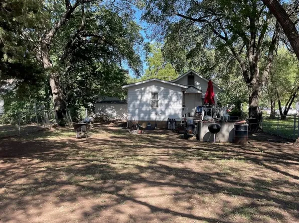 702 S Race St, El Dorado, KS 67042