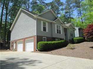 3284 Edinburgh Dr, Sanford, NC 27332