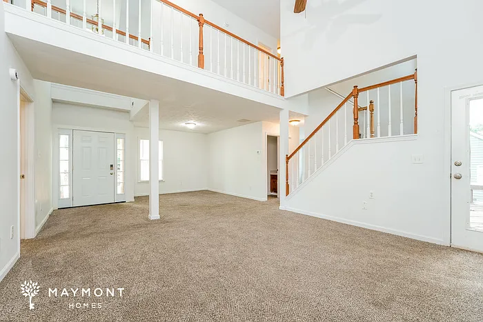 160 Princeton Way — Photo 7