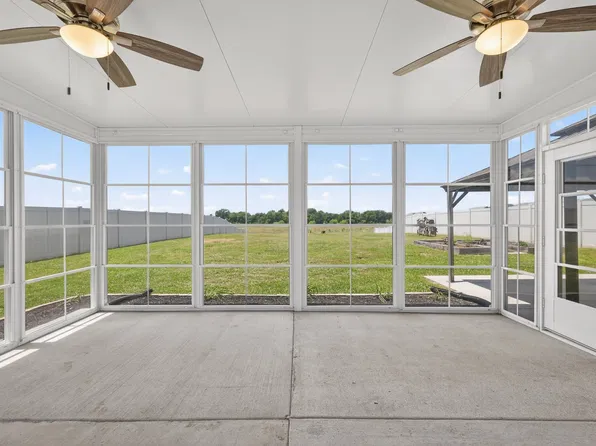 122 William Dylan Dr, Murfreesboro, TN 37129