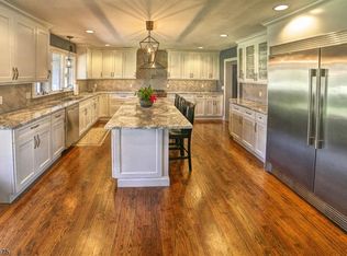 10 Green Rd, Sparta, NJ 07871