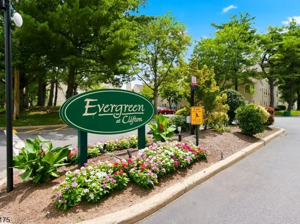 29 Timber Dr BLDG 25 #68, Clifton City, NJ 07014