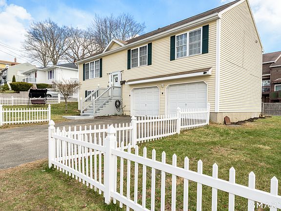 2nd image of 239 Fairfield Avenue
