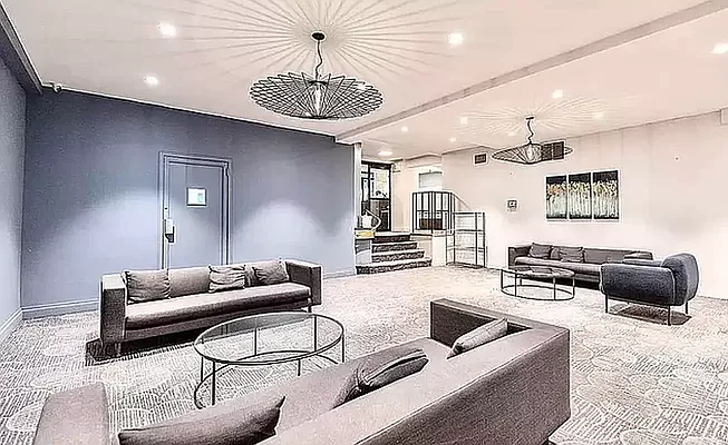 Rented by Manhattan Realty Group | media 14