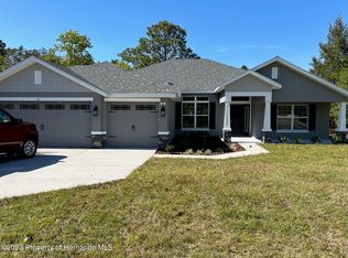 15 Poppy Ct, Homosassa, FL 34446