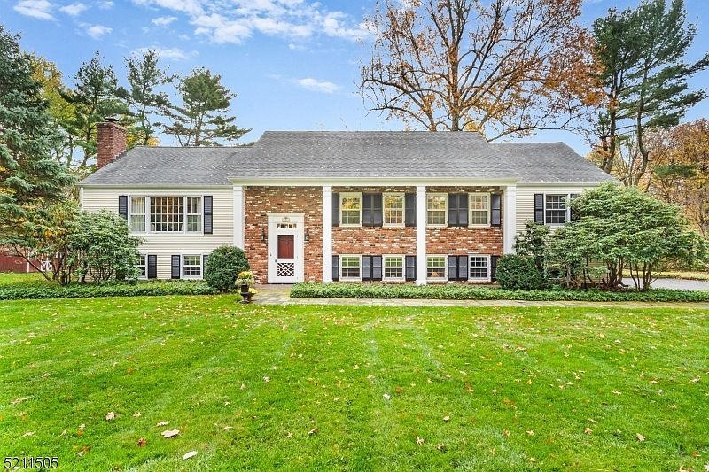 29 Chestnut Ave, Bernardsville, NJ 07924 | Zillow