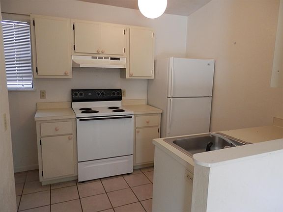2nd image of 6554 NW 25th Ter