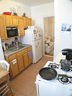 Rented by Glasser Realty LLC | media 1