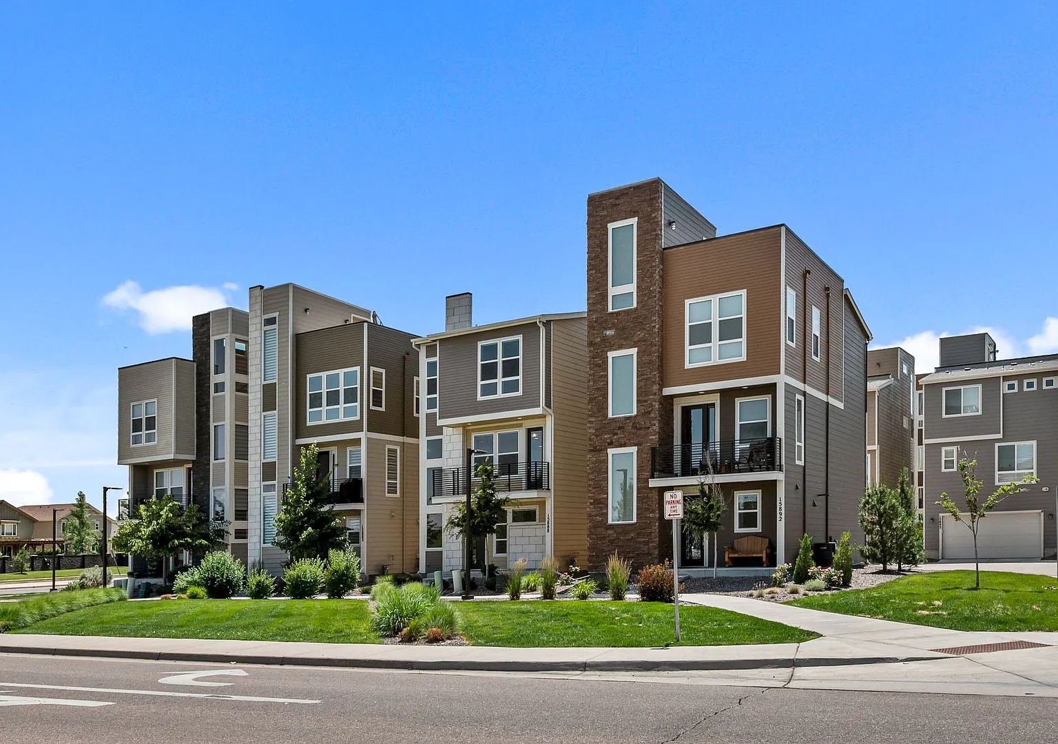 15888 E Broncos Pl — Photo 1