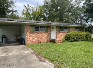 1215 Cahoon Rd S, Jacksonville, FL 32221